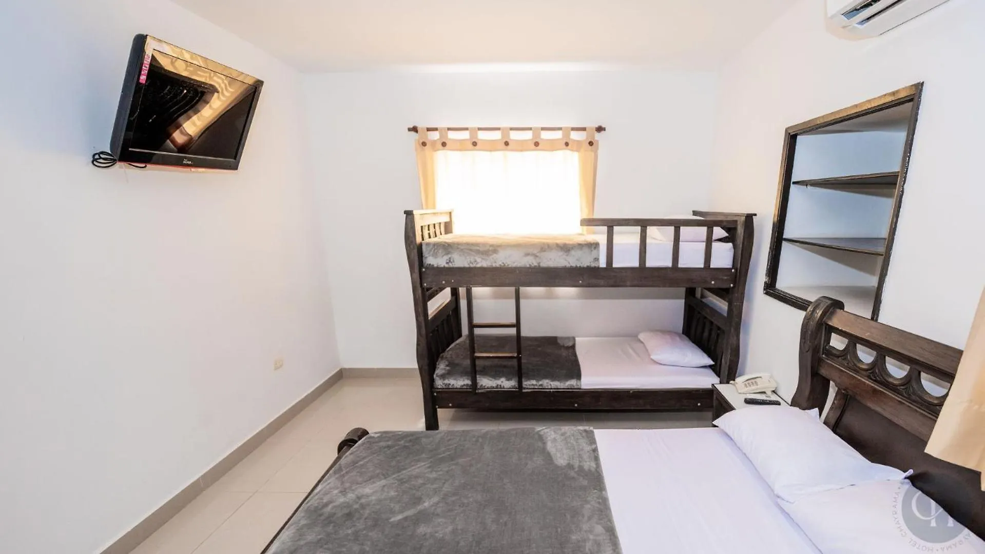 Hotel Chayrama Santa Marta